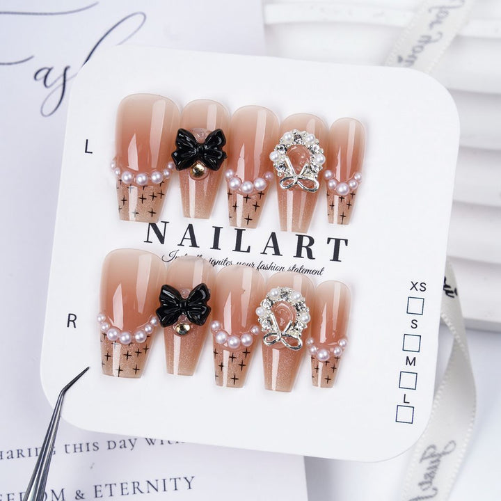 Decorative Fashion Nail Set Kalsten