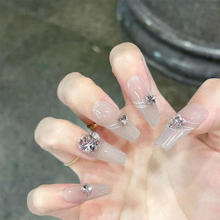 Art nail set with filigree decorations and glamorous accents Kalsten