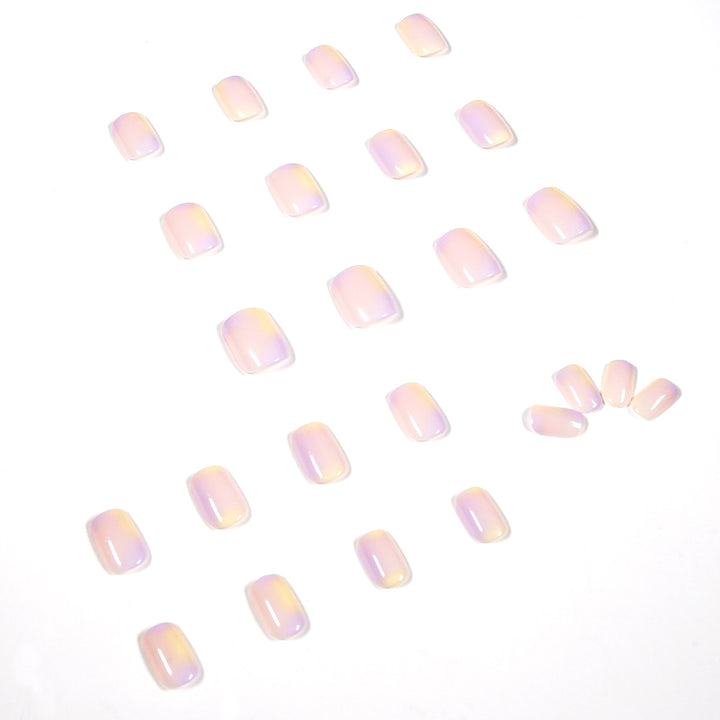 Artful Nail Art with Glitter and Ombre Design Kalsten