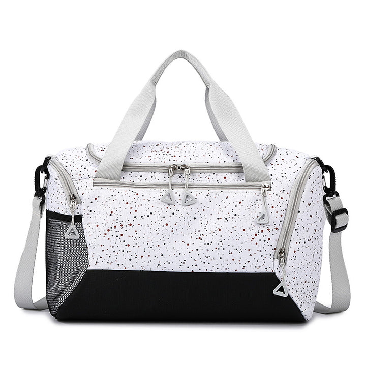 Sporty leisure bag with durable material and innovative compartment design Kalsten