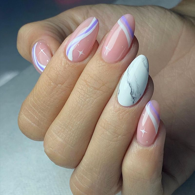 Artistic Press-On Nail Set with Abstract Marble and Gradient Designs Kalsten