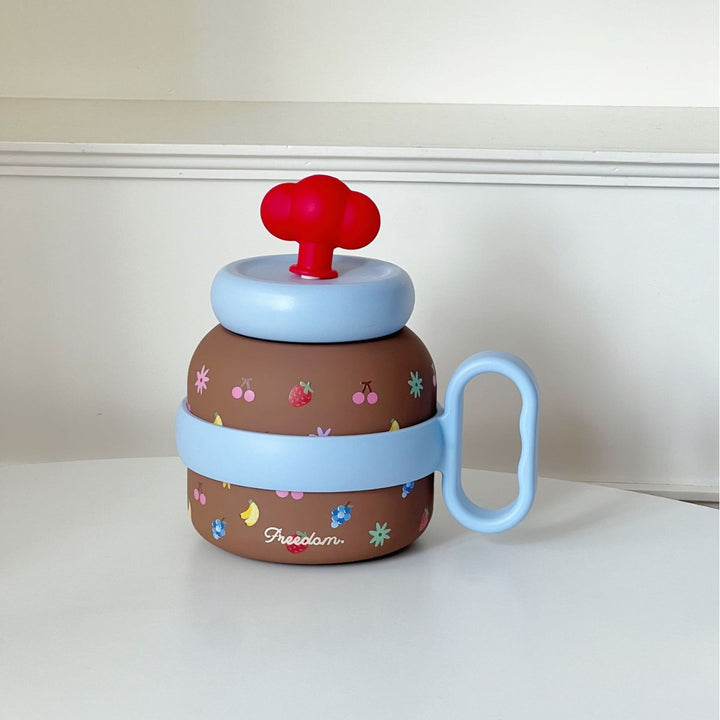 Women's creative drinking bottle with playful design Kalsten