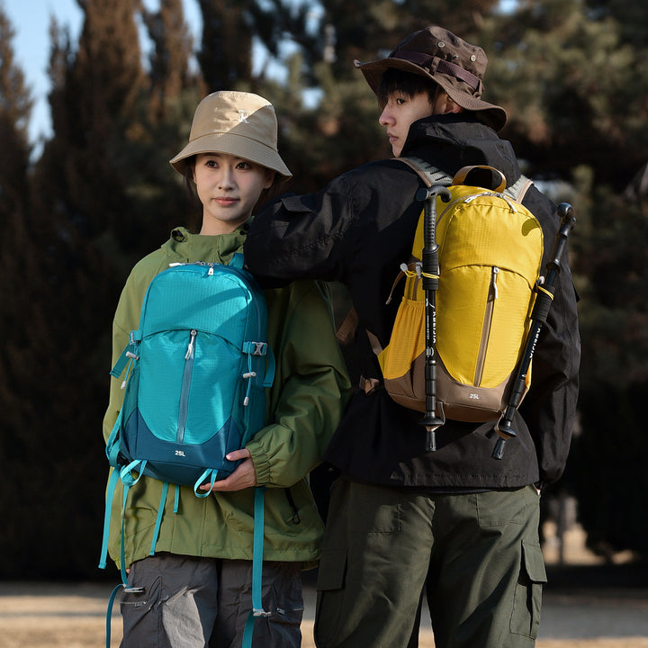 Lightweight Versatile Hiking Backpack Kalsten