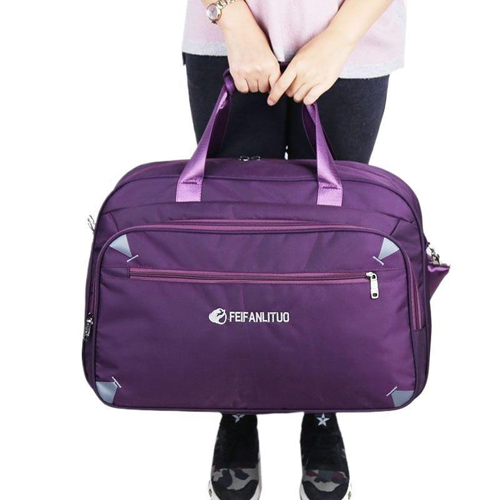 Sports bag with versatile storage space and durable outer material Kalsten