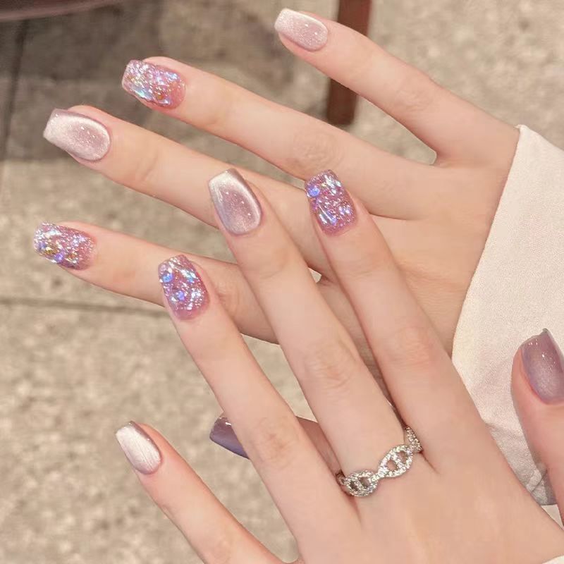 Glamorous Press-On Nail Extensions Kalsten