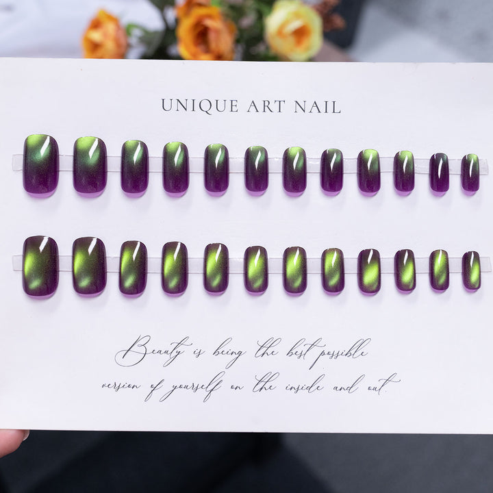 Elegant Press-On Nail Art Set