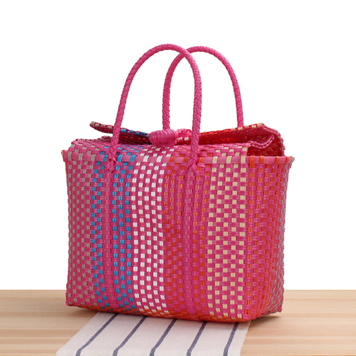 Trendy shopping bag made of handwoven material with playful details Kalsten