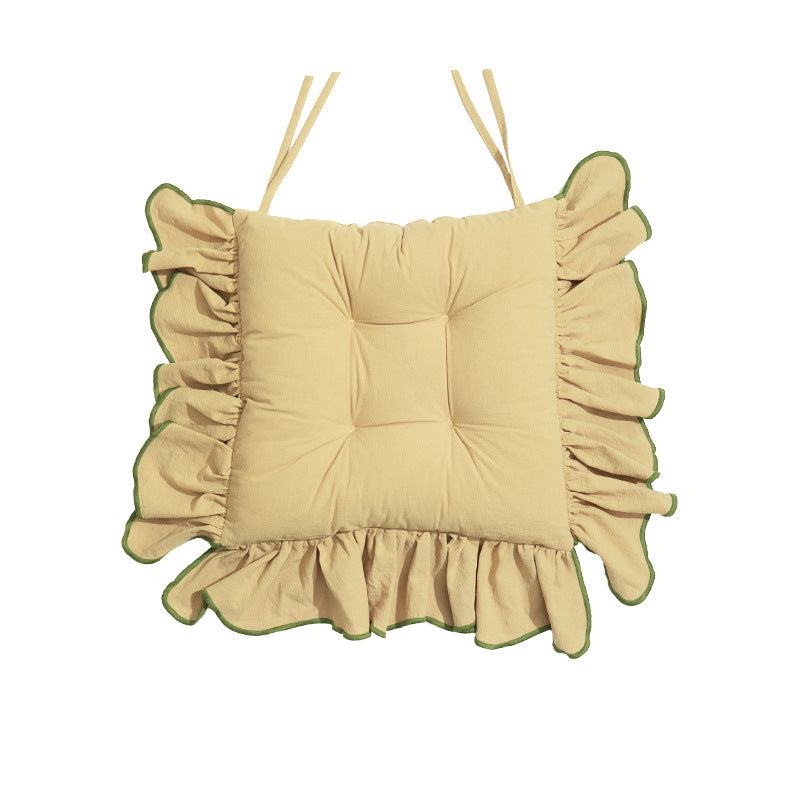 Padded chair cushion with ruffle and ties Kalsten