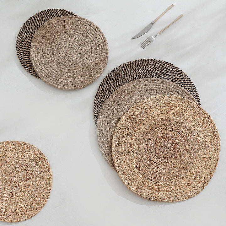 Round carpet made of braided jute with spiral structure and flat weaving Kalsten