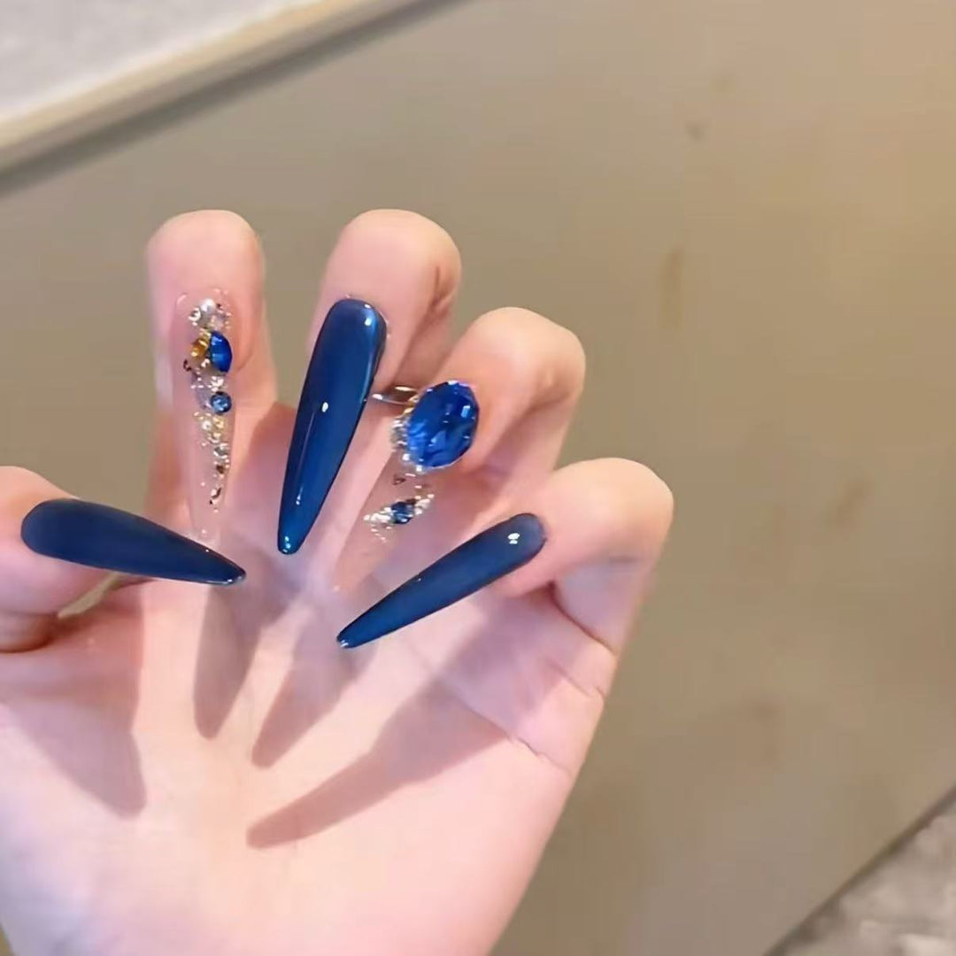 Glamorous Stiletto Nail Art