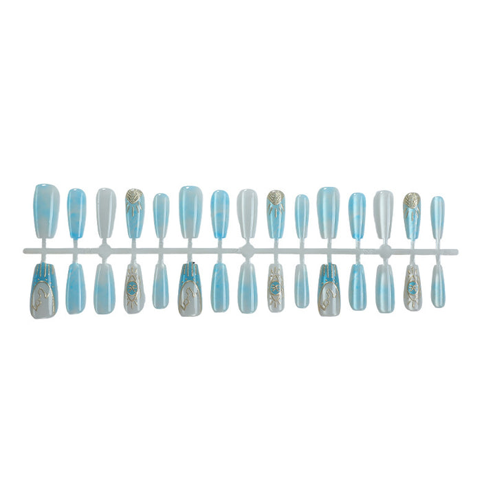 Artistic Press-On Nail Set with Elegant Design