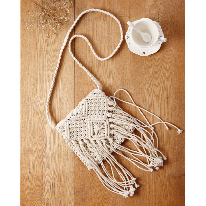 Macrame Shoulder Bag with Elegant Fringe Finish Kalsten