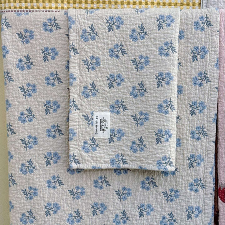 Ladies cuddly blanket with cute horse motif Kalsten