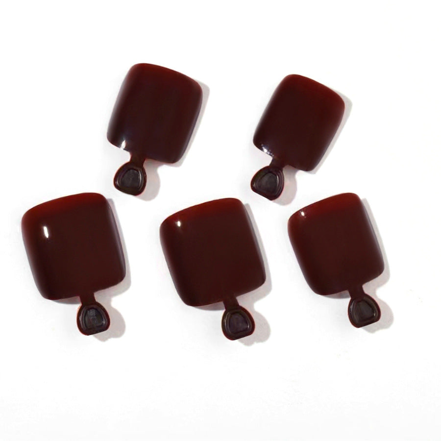 Artificial nail set with elegant rounded shapes and glossy finish Kalsten