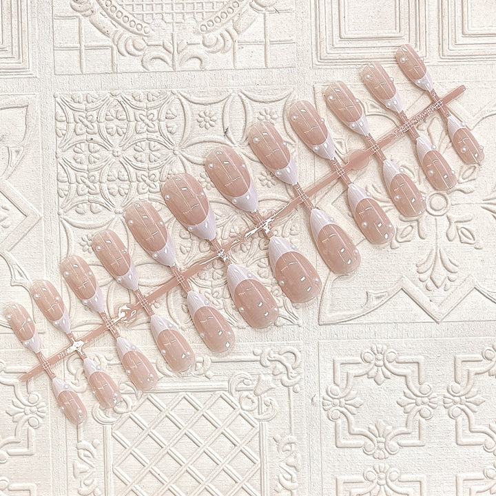 Elegant Decorative Press-On Nail Set Kalsten
