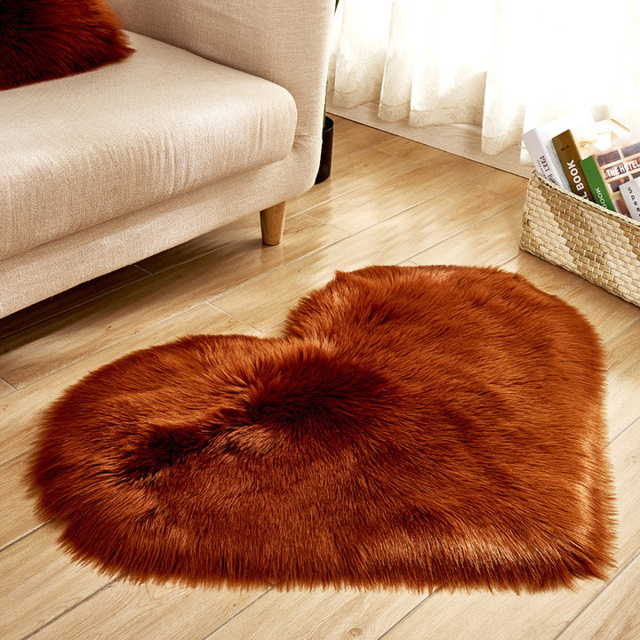 Plush Heart-Shaped Area Rug Kalsten