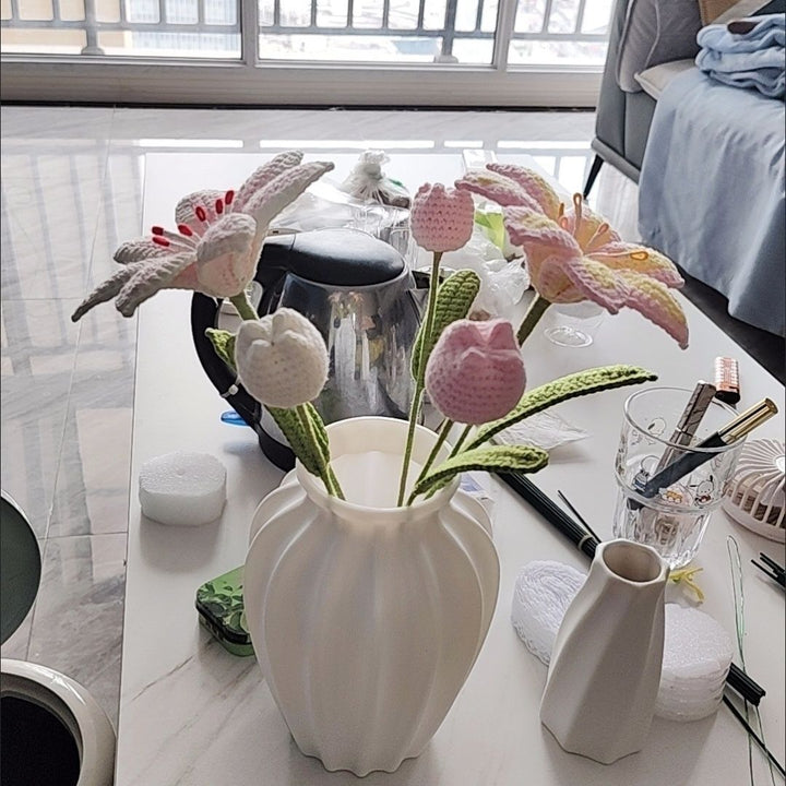 Elegant Decorative Flower Vase Kalsten