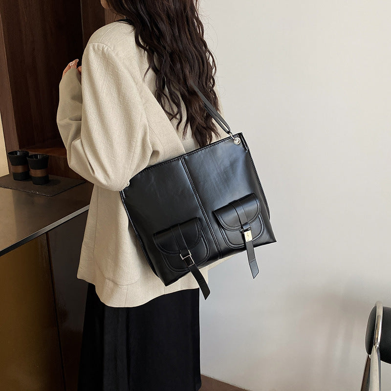 Modern Structured Shoulder Bag Kalsten