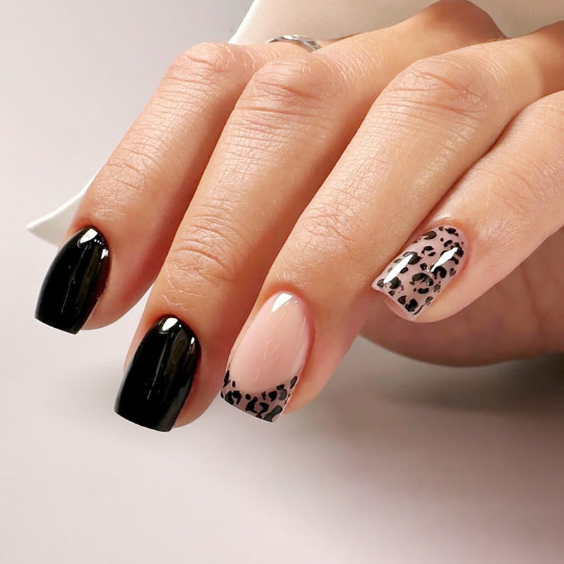 Stylish Press-On Nail Art Set Kalsten