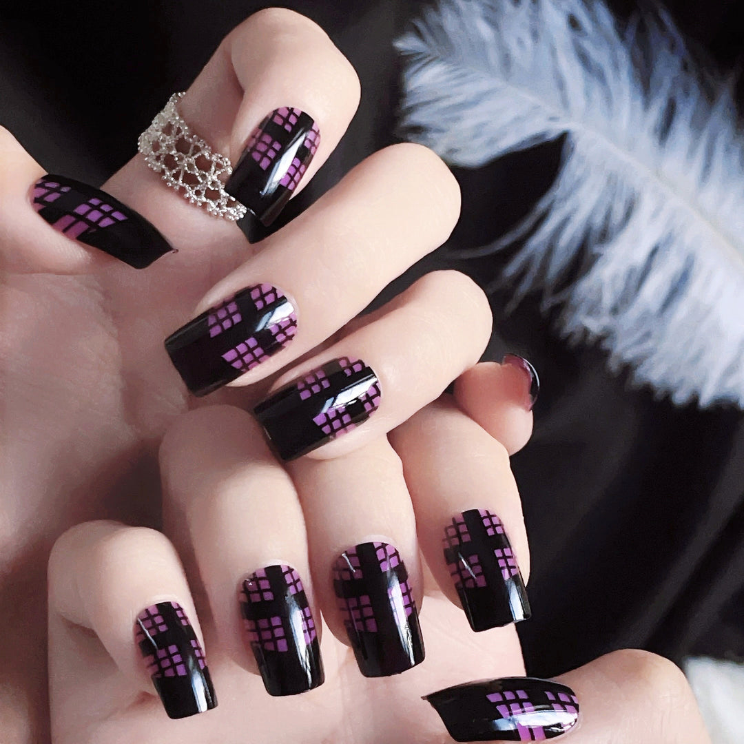 Artistic Graphic Press-On Nail Set