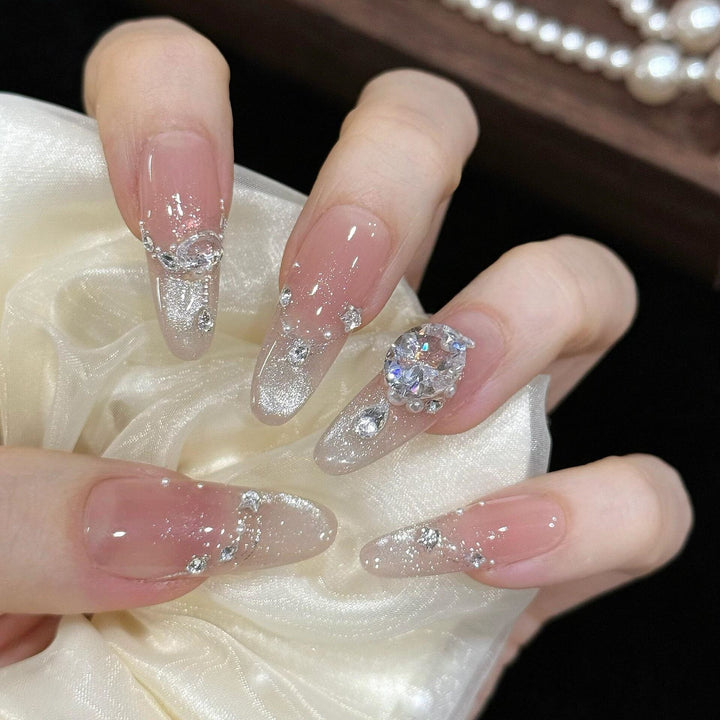 Artificial artificial nails with luxurious glitter and rhinestone design Kalsten