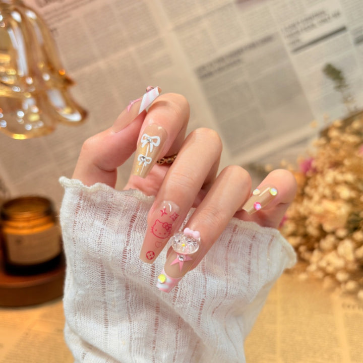 Decorative Gemstone and Floral Press-On Nails Kalsten