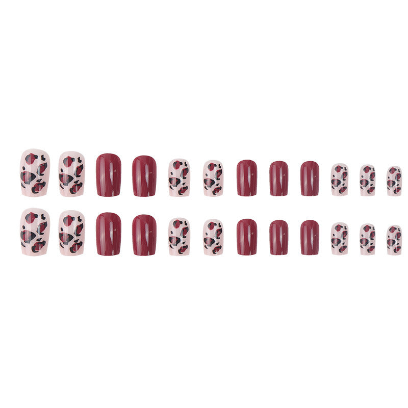 Artistic Short Press-On Nail Set with Leopard Print and Glossy Finish Kalsten