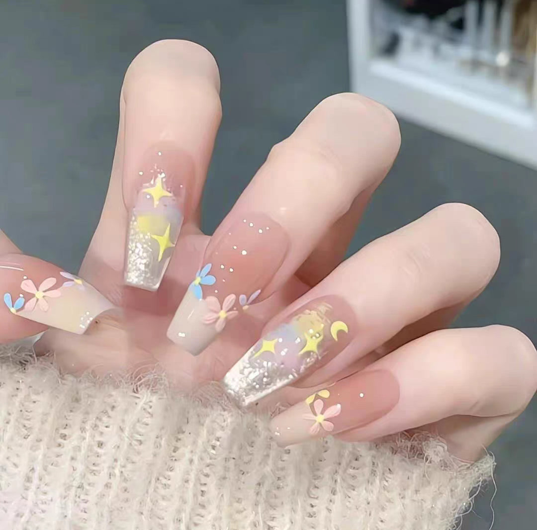 Artistic Nail Art