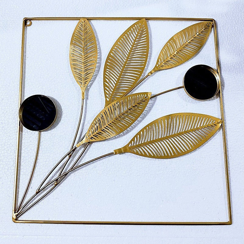Decorative Metal Wall Art with Leaf Design Kalsten