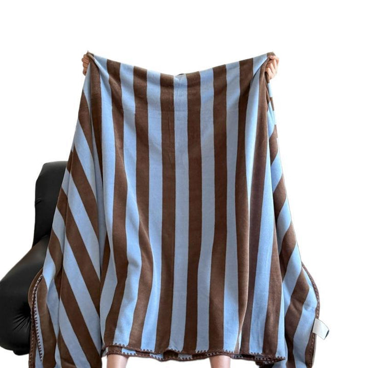 Animal-Print Throw Blanket Kalsten
