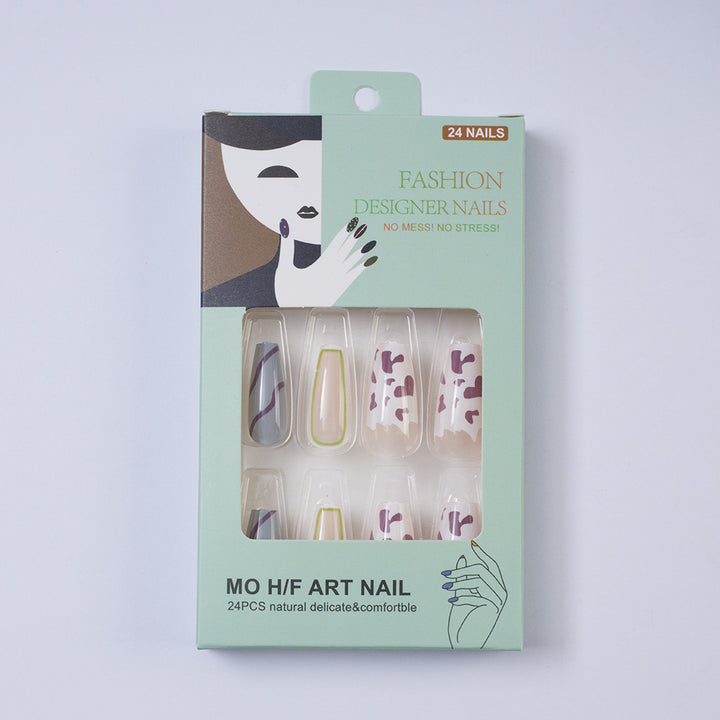 Artificial nails in modern design with geometric patterns Kalsten