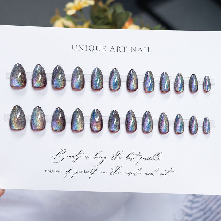 Press-On Nail Set with Holographic Finish