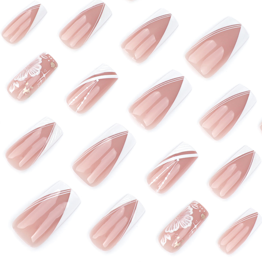 Artful Nail Art with Elegant Floral Design Kalsten