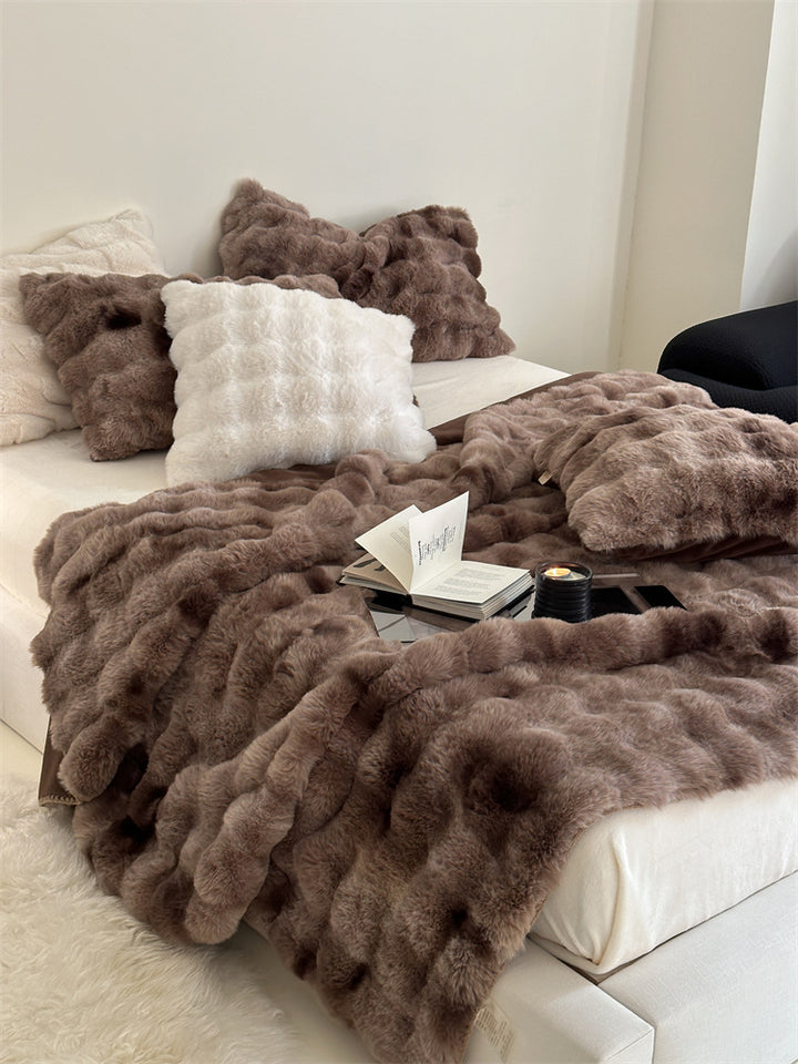 Luxury Faux Fur Blanket and Matching Cushion Set