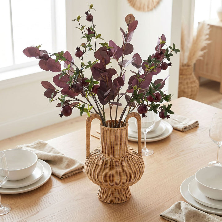 Handcrafted decorative vase with modern design Kalsten