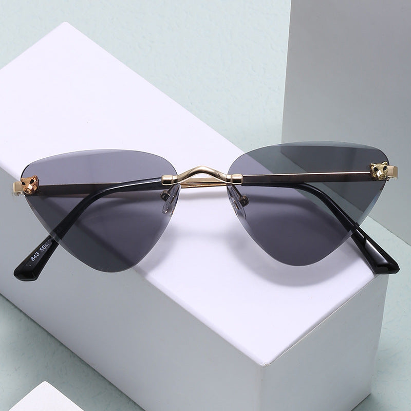 Ladies Cat-Eye Sunglasses with Elegant Metal Frame Kalsten