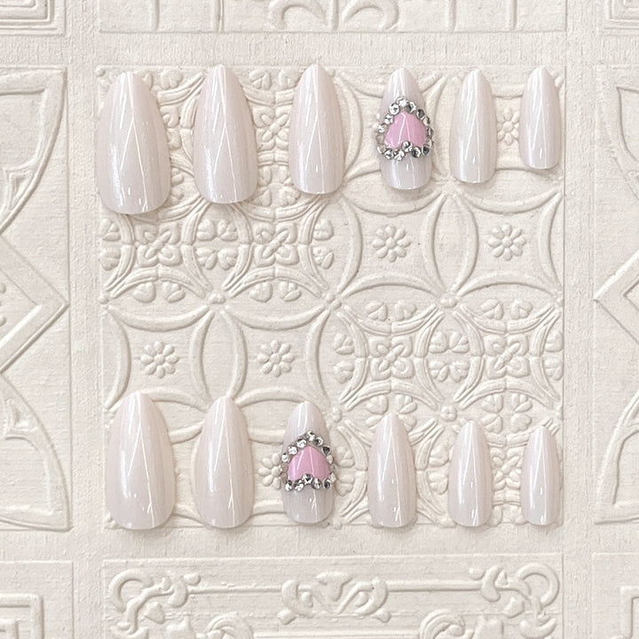 Glamorous Press-On Nail Art Set Kalsten