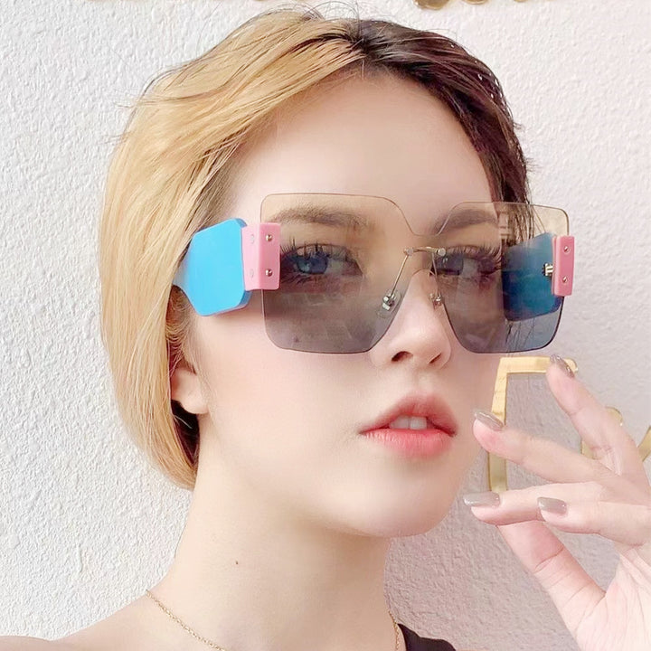 Women's fashionable flat sunglasses with creative design Kalsten