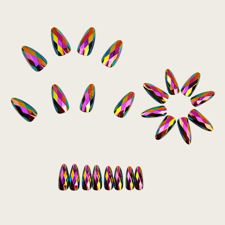 Artificial nails with elegant diamond patterns Kalsten