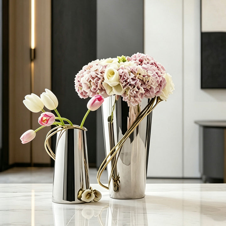 Elegant Modern Decorative Vase