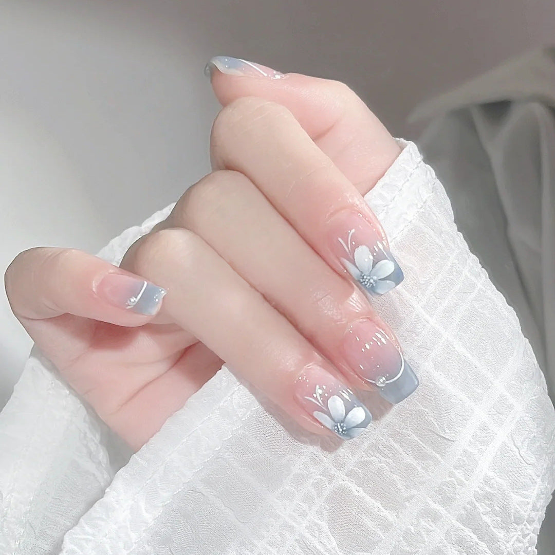 Elegant Floral Art Press-On Nails Kalsten