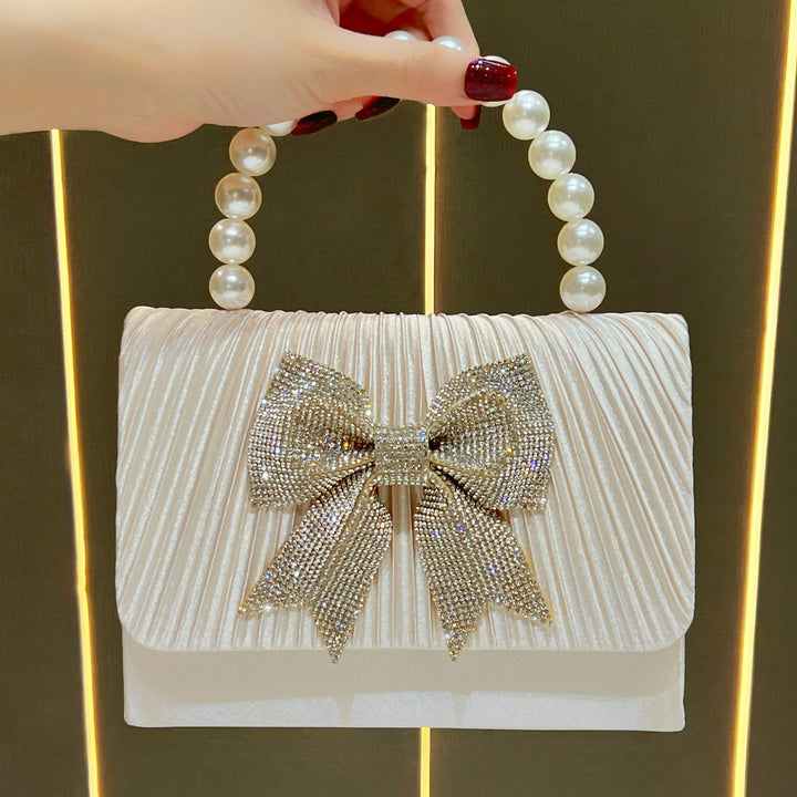 Elegant Bow-Embellished Evening Clutch