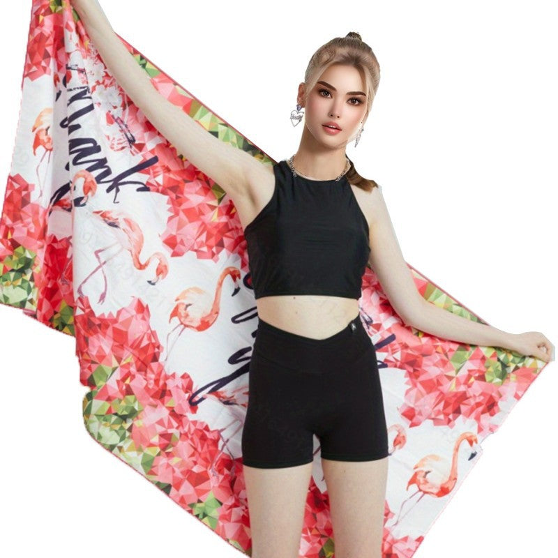 Beach towel with eye-catching flamingo design and quick-drying material Kalsten