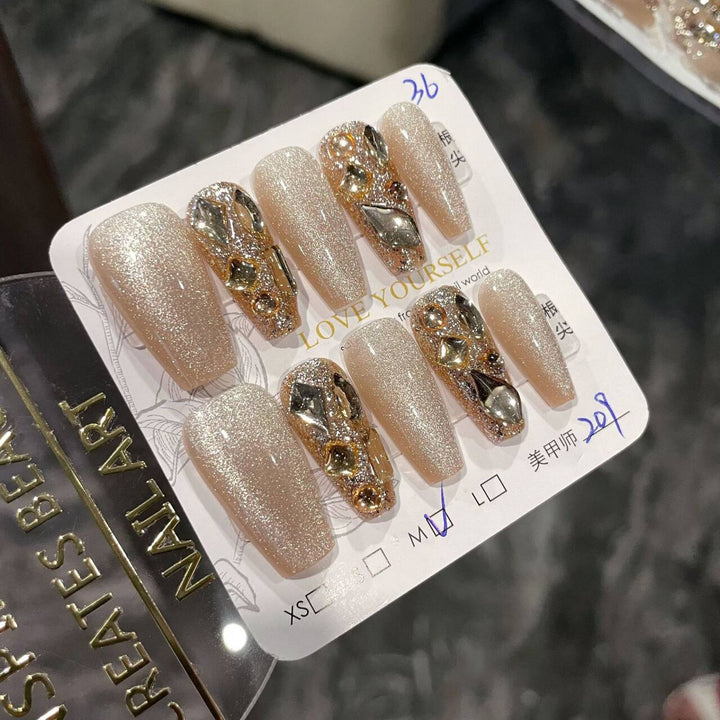 Glamorous Heart-Themed Press-On Nail Set Kalsten