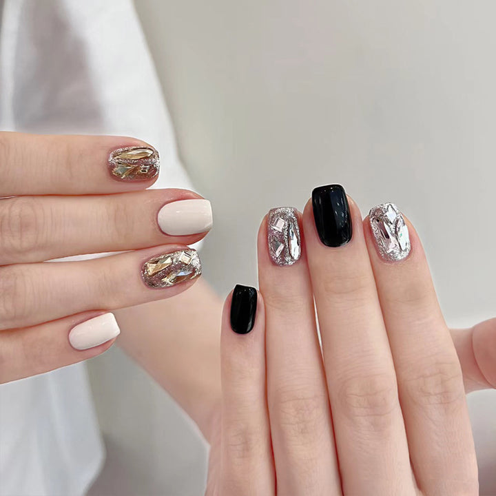 Artistic Press-On Nail Set with Metallic Accents Kalsten