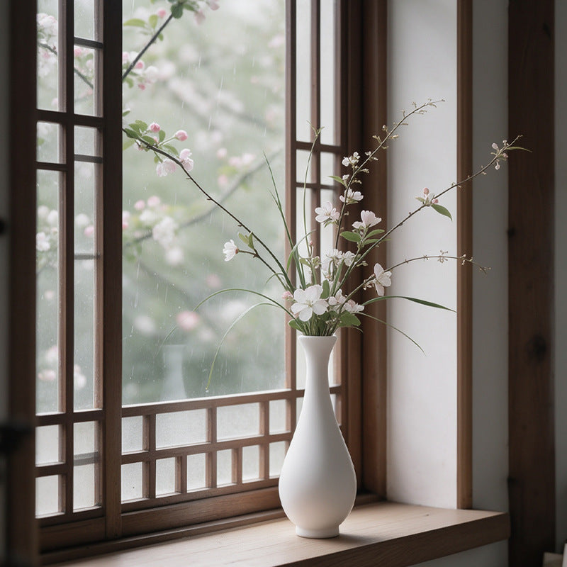 Elegant Decorative Ceramic Vase Kalsten