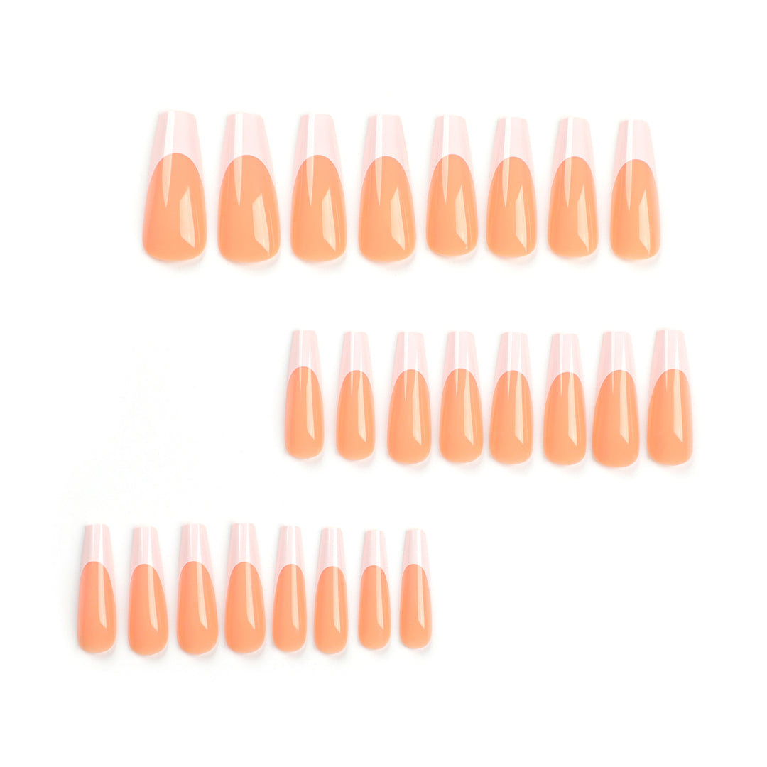 Artificial fingernails in modern design Kalsten
