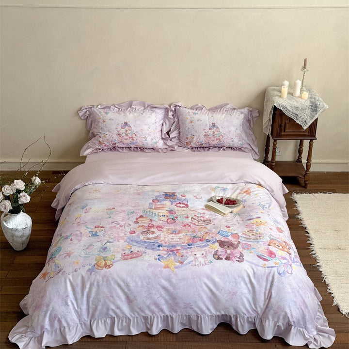 Playful cotton satin bedding set with ruffles and watercolor animal motif