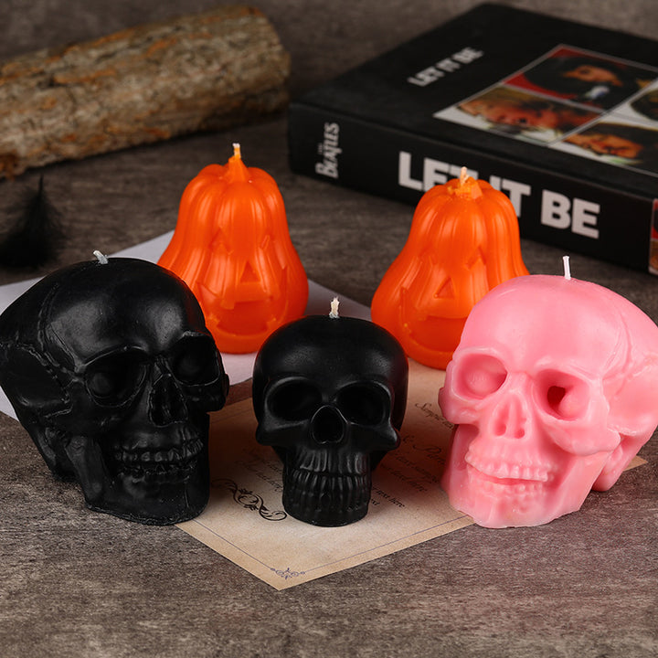 Sculptural Skull-Shaped Decorative Candle with Realistic Anatomy Detail