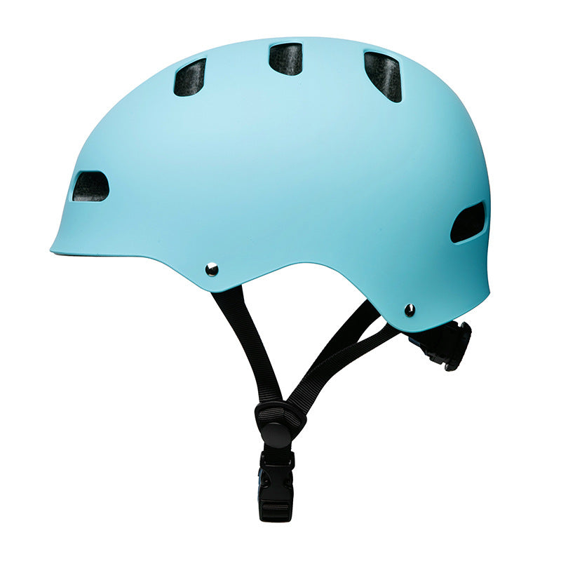 Skate helmet with advanced ventilation technology Kalsten